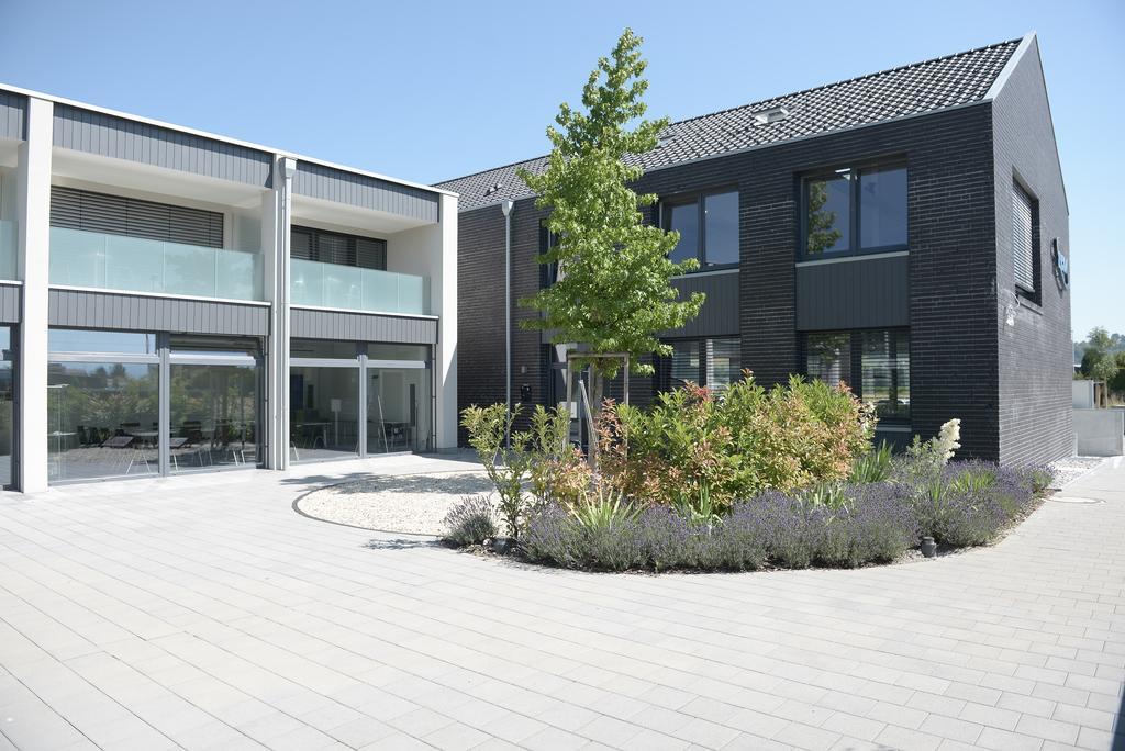 Hotel Q.C.M. Campus Belp Exterior foto